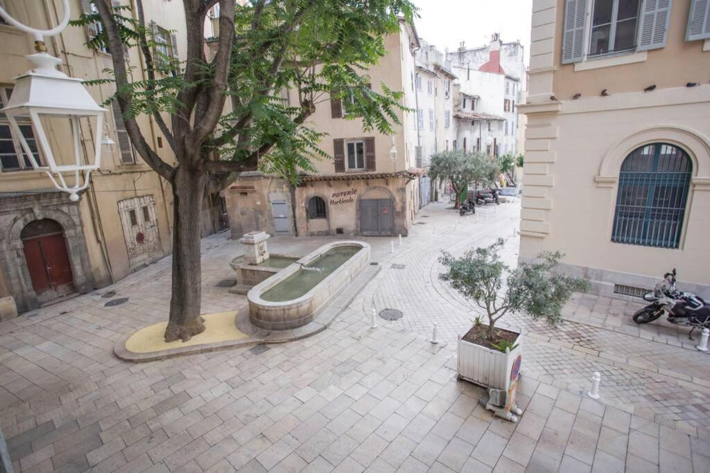 GregBnb - Centre Ancien - T2 Street Art - Wifi Toulon Exterior foto